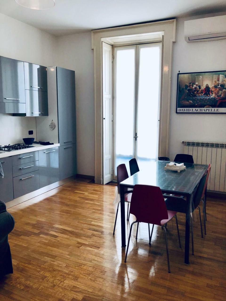 Bocconi Apartment Milan Exterior photo
